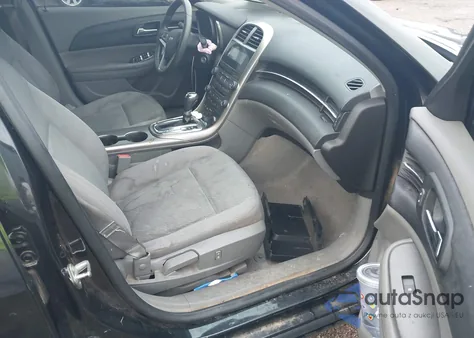 2013 Chevrolet Malibu 1Ls z USA, uszkodzony, nr VIN 1G11B5SA0DF174826